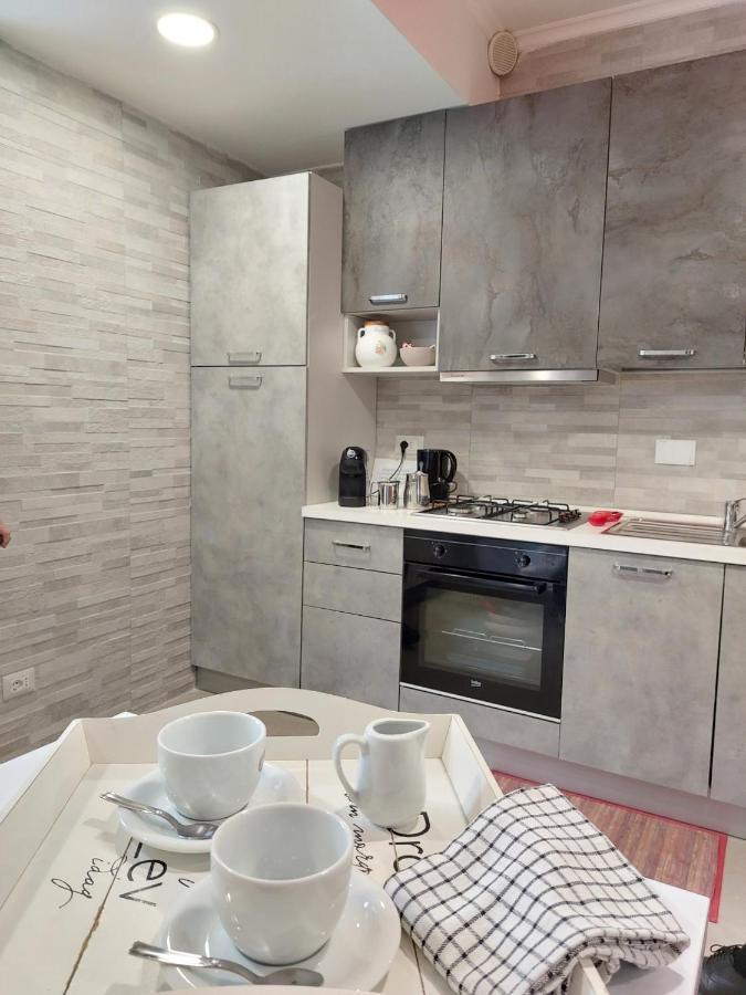 Sweet Home & Wellness Luxury Apartment Nettuno Exterior foto